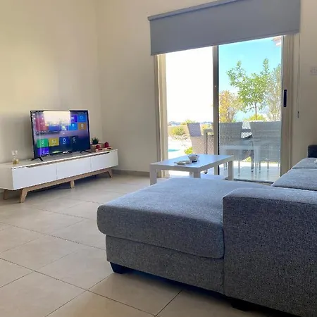 Stamati Real Estate *